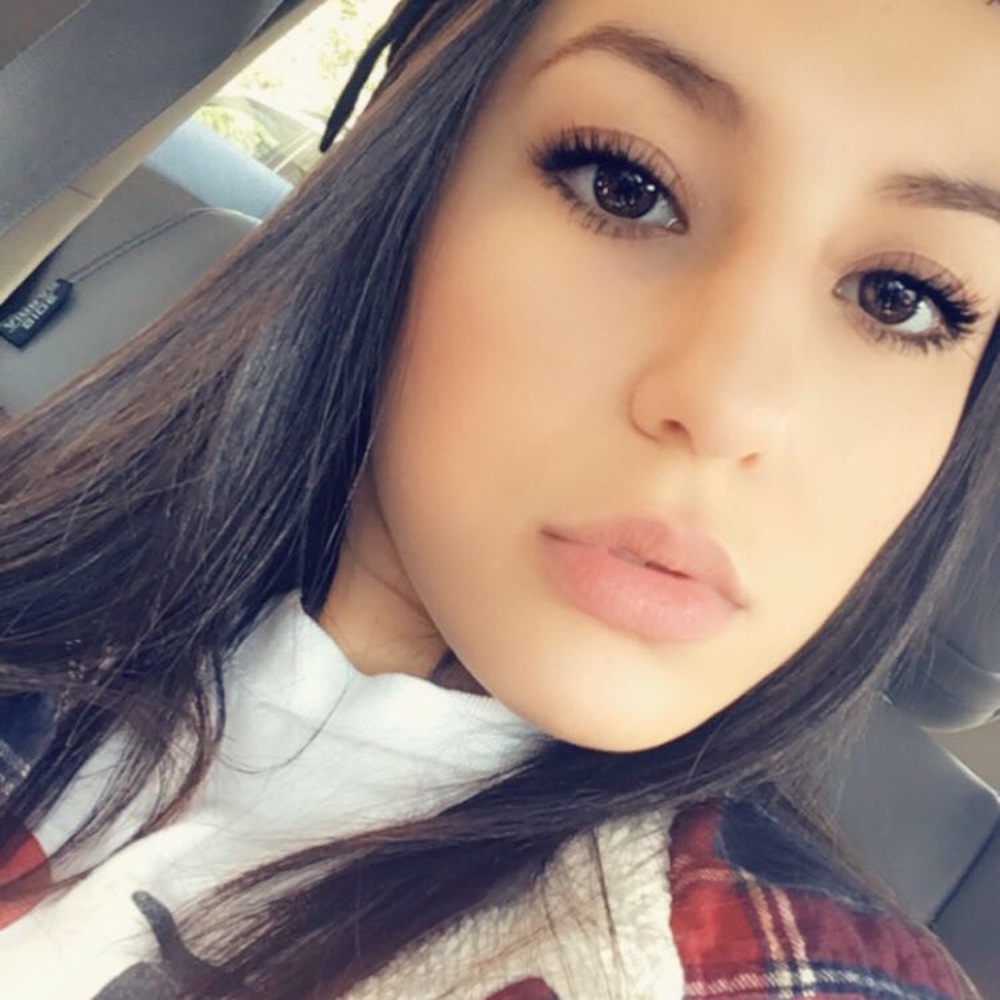 Meet your Posher, Lailani